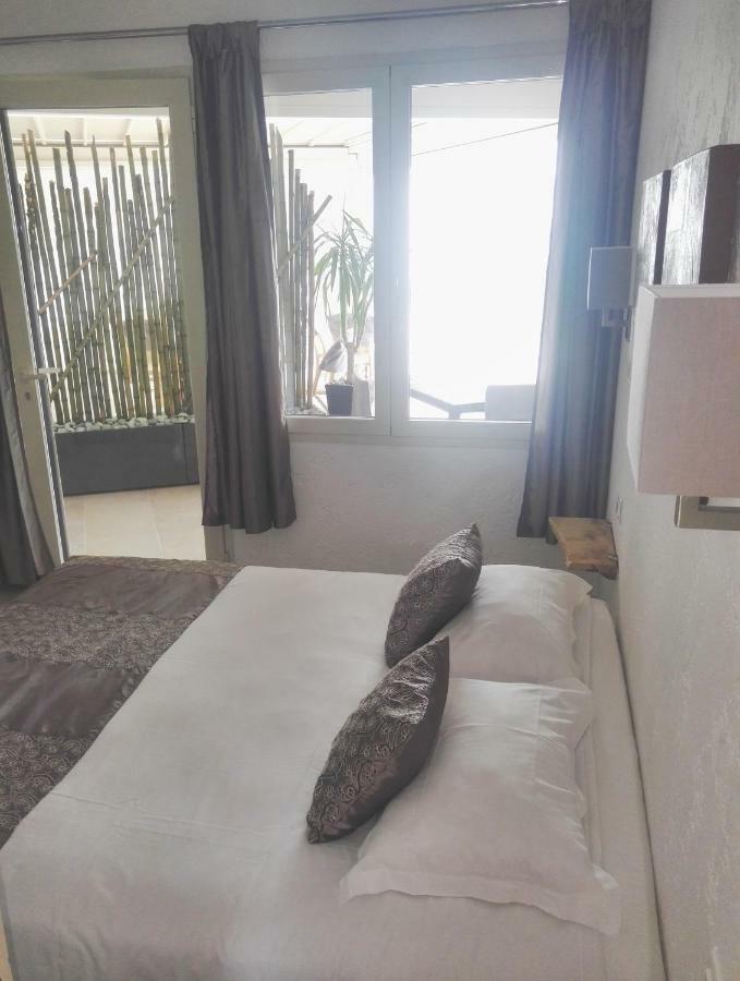 Hotel Licetto Бонифачо Екстериор снимка